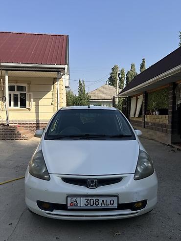 тойота приус с: Honda Fit: 2002 г., 1.3 л, Автомат, Бензин, Хэтчбэк — 5