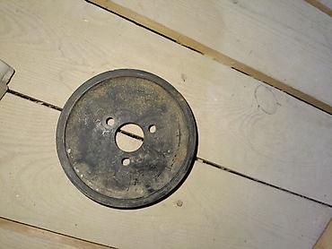 motor atv: Metaldan istehsal olunmuş disk/şkiv detalı - Material: tökmə metal — 1