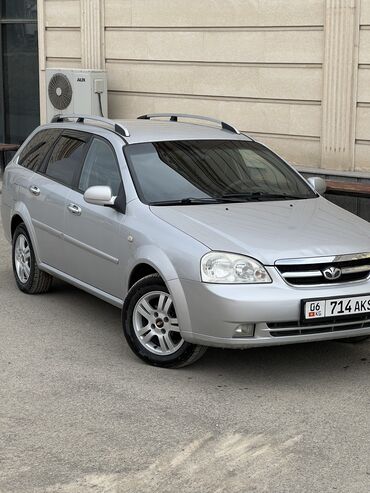 аварийный жигули: Chevrolet Lacetti: 2004 г., 1.6 л, Механика, Бензин, Универсал
