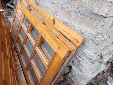 все для бани: 4 ədəd qapı eyni cürə Mərdəkanda. Hamısı 150 azn