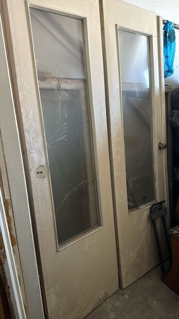 панели для дома: Продаю двери недорого, срочно!