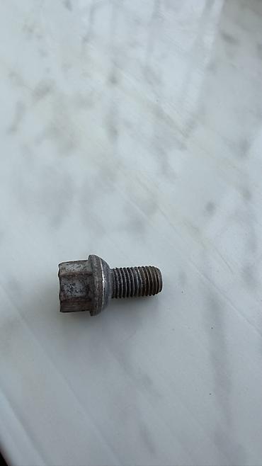 Boltlar: Təkər boltu – avtomobil diskləri üçün - Tip: Təkər boltu (boltlu — 2