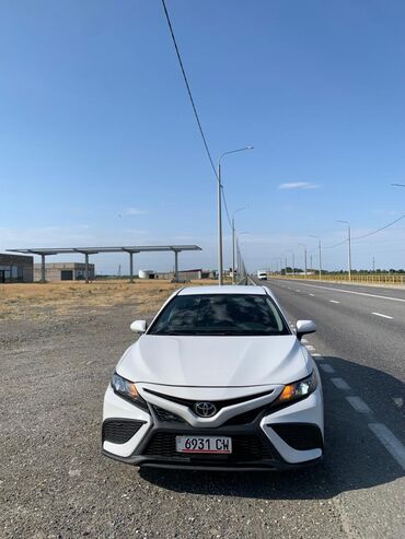 tayota runx: Toyota Camry: 2021 г., 2.5 л, Автомат, Бензин, Седан