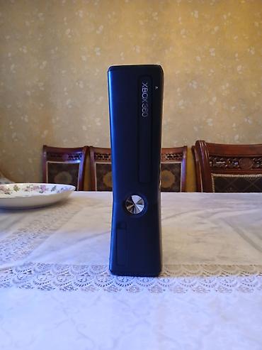 диск xbox: Xbox 360 E + более 30 игр на приставке! (Отличное состояние) — 4