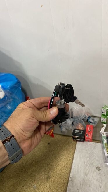 Təkərlər: 🛵Moto Zapcast🛵 Sveca 3m Nakladka arxa 7m Nakladka qabag 7m Paduska 5m — 30