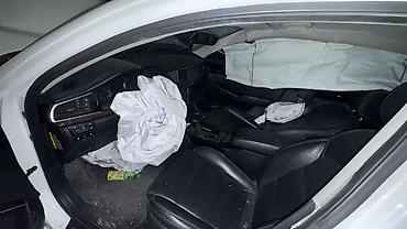 авари: Kia K7: 2019 г., 2.4 л, Бензин, Седан — 3