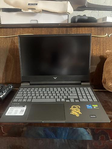 планшет 10 дюймов: Игровой ноутбук HP Victus 15 - Экран 15.6", частота обновления 144 Гц — 1