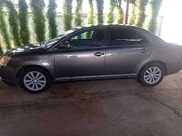 hilux surf 130: Toyota Avensis: 2004 г., 1.8 л, Механика, Бензин, Седан — 3