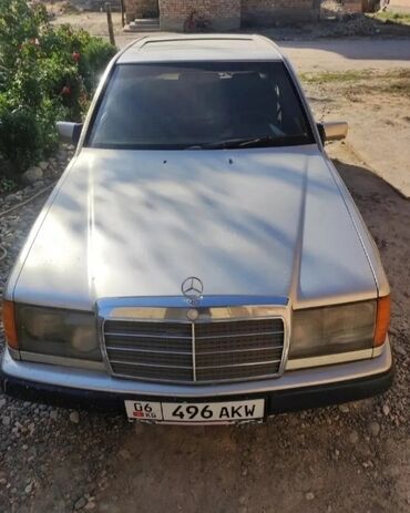 разбитые машины: Mercedes-Benz W124: 1989 г., 2.3 л, Механика, Бензин, Седан