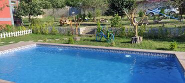 Günlük kirayə evlər: 180 kv. m, 3 otaqlı, Artezian quyusu, İnternet, Telefon — 10