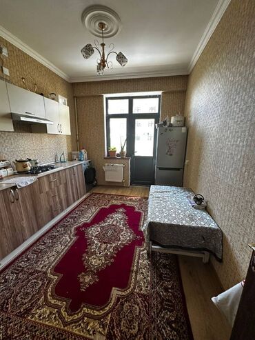 7 mkr satilan evler: Мамедлы, 3 комнаты, Новостройка, м. Кероглу, 80 м²