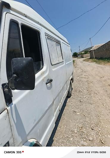 mercedes 210 ehtiyyat hissəsi: Mercedes-Benz yük/miniven - Korpus: tam ölçülü, yüksək damlı yük — 2