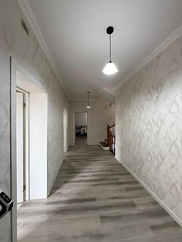 Продажа коттеджей и домов: Продаётся двухэтажный дом с цокольным этажом в селе Орто-Сай — 16