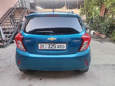гулчо такси: Chevrolet Spark: 2019 г., 0.1 л, Вариатор, Бензин, Хэтчбэк — 4