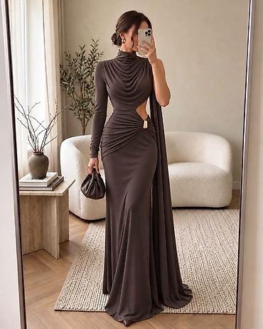 dugacke haljine: Haljina: 3300 dinara
S M L Xl — 2