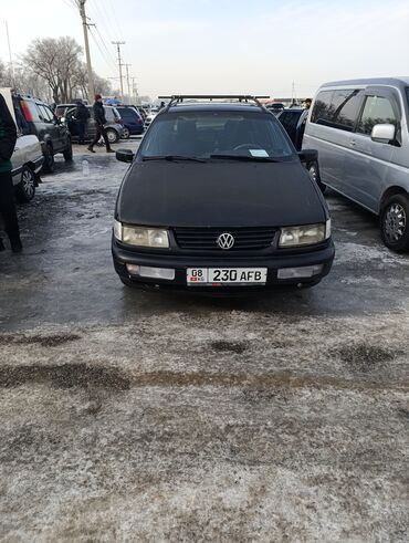 Volkswagen: Volkswagen Passat: 1994 г., 1.8 л, Механика, Газ, Универсал