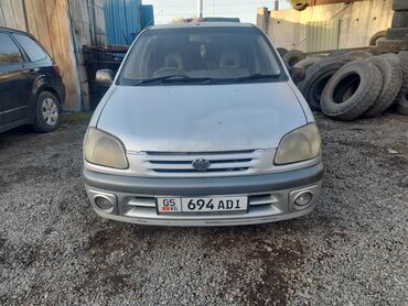 Toyota: Toyota Raum: 1998 г., 1.5 л, Автомат, Бензин, Хэтчбэк