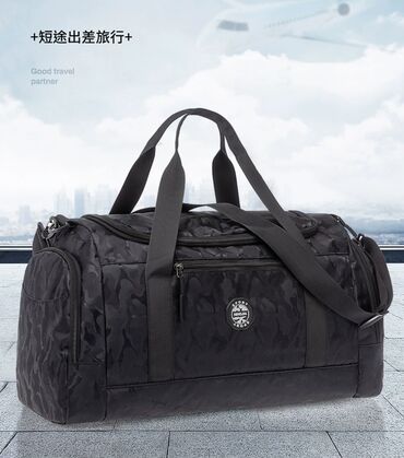 купить кожаный портфель мужской: Продаю новые,очень качественные,стильные и не промокаемые