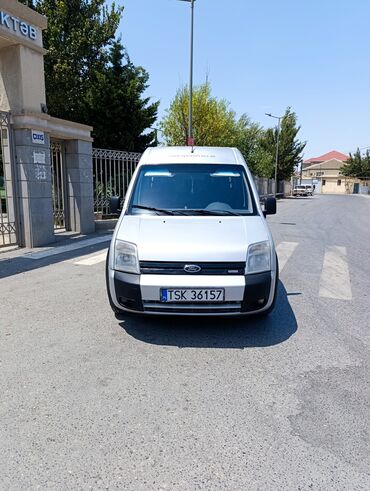 бампера гольф 2: Ford Tourneo Connect: 1.8 l | 2006 il 540000 km Universal