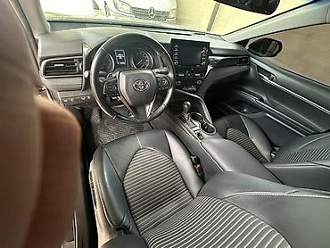 Toyota: Toyota Camry: 2020 г., 2.5 л, Автомат, Гибрид, Седан — 10