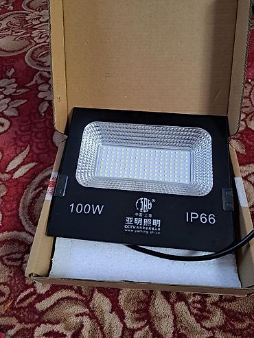 Светодиодный прожектор 100W, IP66 - Мощность: 100 Вт - Тип