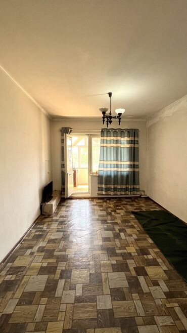 квартиры в оше на долгий срок: 1 комната, 33 м², 105 серия, 5 этаж, Старый ремонт