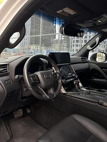 чехлы бу: Lexus LX: 2022 г., 3.5 л, Автомат, Бензин, Внедорожник — 3