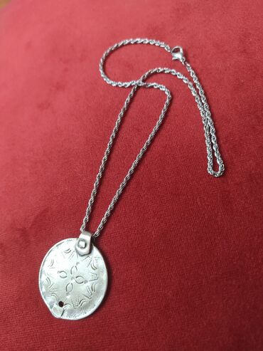 скупка технический серебро: Серебряный кулон на серебряной цепочке! . Кулон старинное чистое