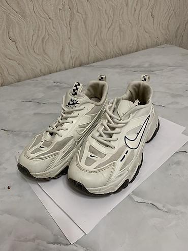 dunk low: Кроссовки Nike Air (белые с темно‑синими акцентами) - Формат — 2