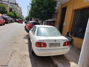 Toyota: Toyota Corolla: 1.4 l. | 2001 έ. Λιμουζίνα