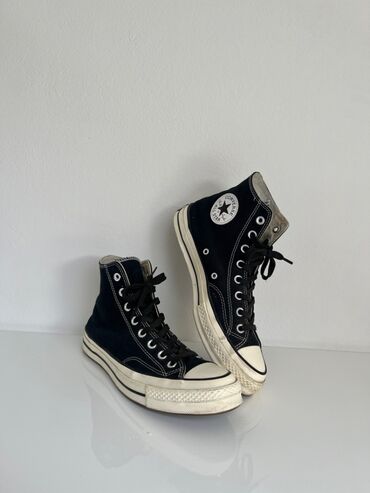 Sneakers & Athletic shoes: Converse, 42, color - Black