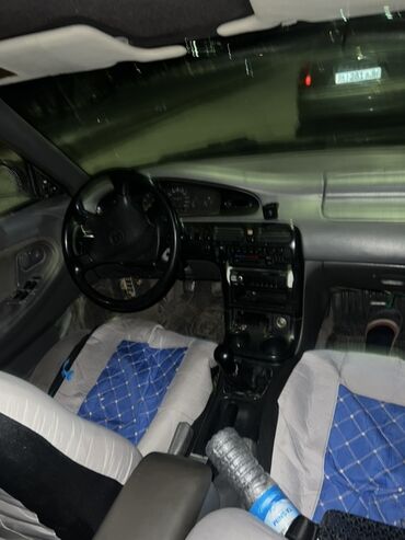 форд мазда: Mazda Cronos: 1995 г., 2 л, Механика, Седан