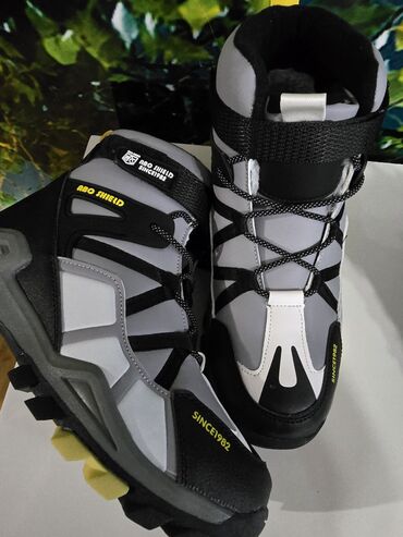Kid's boots: Uşaq üçün qış ayaqqabıları / idman üslublu botlar - Ölçü: 39 (istəyə — 2