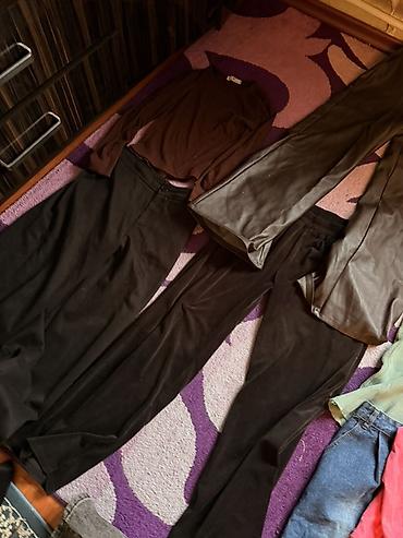 Отдам даром: 44-46 размер Все за 1000 Самовывоз: Ак тилек Дордой Яндекс Микс — 2