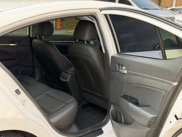 Hyundai: Hyundai Avante: 2019 г., 1.6 л, Вариатор, Бензин, Седан — 3