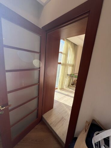 Otaq qapıları: Taxta çərçivəli daxili qapı dəsti - Material: massiv ağac çərçivə -da lalafo.az — 4 Otaq qapıları: Taxta çərçivəli daxili qapı dəsti - Material: massiv ağac çərçivə — 4