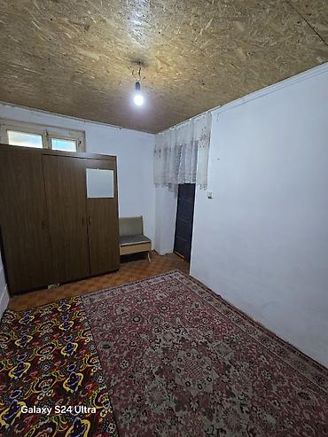 квартира 1 комнат: Комната в частном доме - Отдельная комната прямоугольной планировки — 4