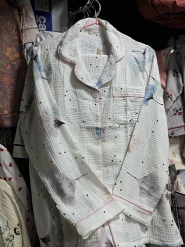 Пижамы: Пижама, Муслин, Китай, На пуговицах at lalafo.kg — 2 Пижамы: Пижама, Муслин, Китай, На пуговицах — 2