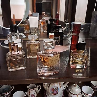 Gözəllik və sağlamlıq: Lüks qadın ətirləri kolleksiyası Brendlər və modellər: - Chanel Coco — 1