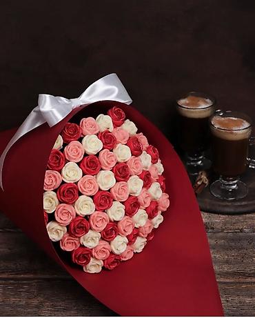 Съедобные букеты: 🍫🌹 ШОКОЛАД ГҮЛДӨР – ТАТТУУ СЕЗИМДИН ЭҢ СУЛУУ БЕЛЕГИ! 🌹🍫 Гүл соолуйт… — 2