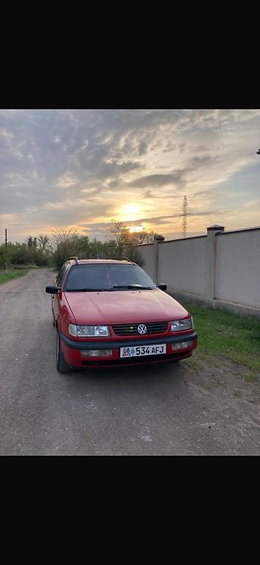 Volkswagen Passat Variant: 1995 г., 2 л, Механика, Бензин, Универсал
