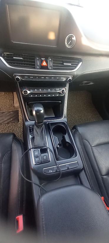 Hyundai: Hyundai Grandeur: 2017 г., 2.4 л, Автомат, Бензин, Седан — 5