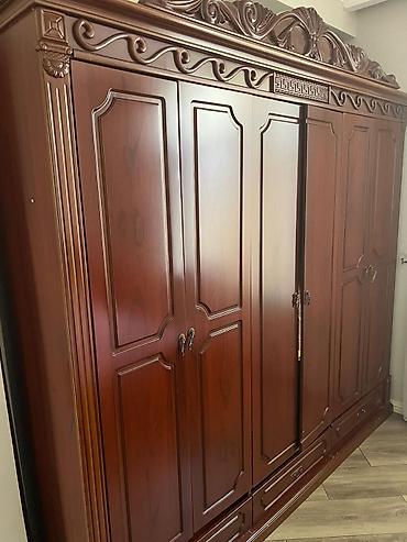 Klassik üslubda tam yataq otağı dəsti - Material: tünd qəhvəyi
