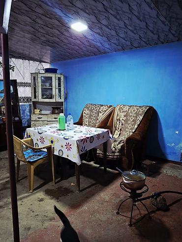 kredit ile: 4 otaqlı, 3 kv. m, Kredit yoxdur, Orta təmir — 4