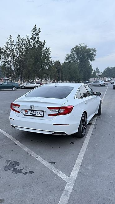 Продажа авто: Honda Accord: 2018 г., 1.5 л, Автомат, Бензин, Седан — 6