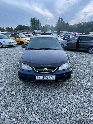 дешевый машины: Toyota Avensis: 2002 г., 1.6 л, Механика, Бензин, Седан