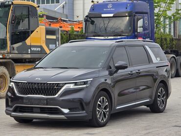 срочно продать машину: Kia Carnival: 2021 г., 2.2 л, Автомат, Дизель, Минивэн