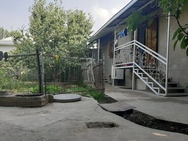 сдоются дома в навопокровка срочно или вримянки: 6 соток Электричество, Водопровод