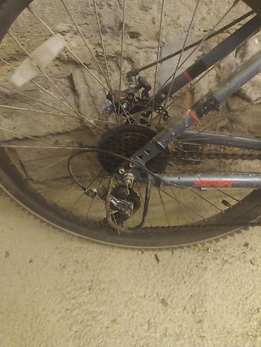 yesebet: Dağ velosipedi – Mongoose (GOOSE loqosu ilə) Xüsusiyyətlər: - — 1