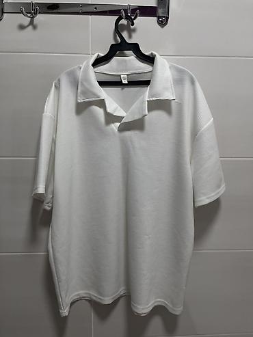 nike tech flecce: Белое поло оверсайз с коротким рукавом. Свободный крой, спущенная — 1